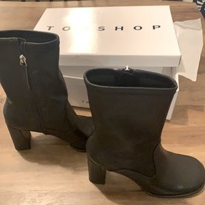 BNWT TOPSHOP Leather Midcalf Boots